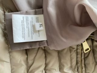 Elegante plumífero acolchado beige Talla XL