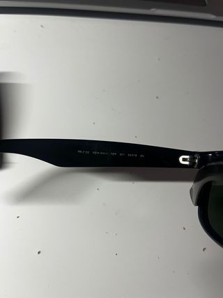 Ray-Ban Newfarer Classic Occhiali da Sole Neri