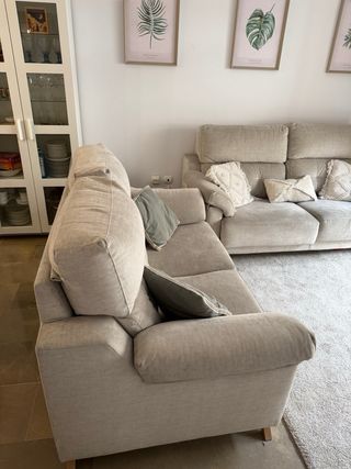 Conjunto de sofás 3+2 plazas en beige antimanchas