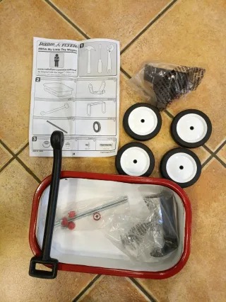 Carrellino Radio Flyer rosso