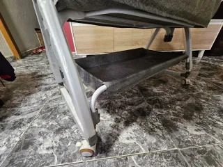 Cuna de bebé con colchón