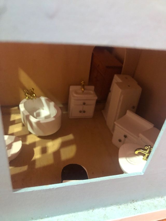 Casa de muñecas de madera coleccionable,41x28x22