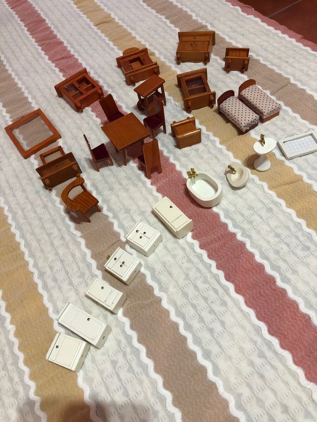 Casa de muñecas de madera coleccionable,41x28x22