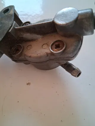 Bomba de combustible Tohatsu 5cv