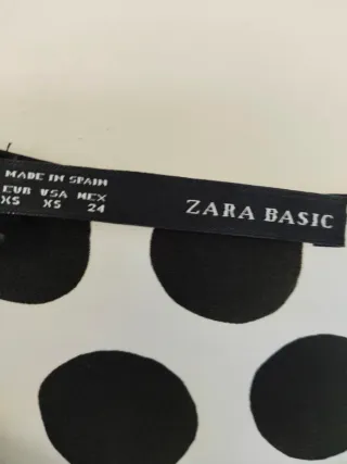 Blusa Zara lunares XS