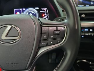 Lexus UX 2.0 250h Business