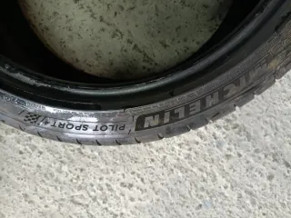 Michelin 225/40R18 92Y