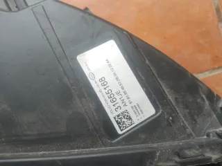 Faro Derecho Volvo XC90