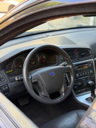 Volvo XC70 2003 Cross country 2.4D