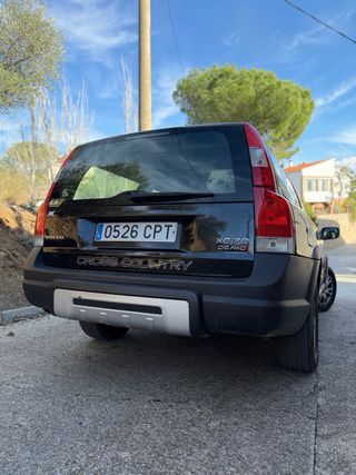 Volvo XC70 2003 Cross country 2.4D