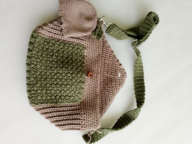 Bolsa de crochê feita à mão