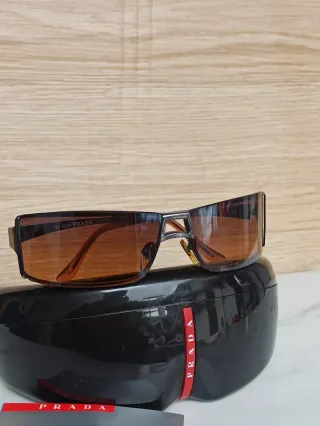 Occhiali da sole Prada