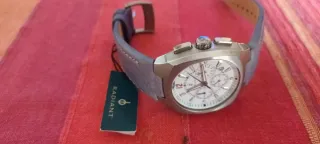 Reloj vintage plateado y azul