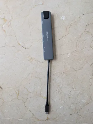 Hub USB-C con HDMI y Ethernet