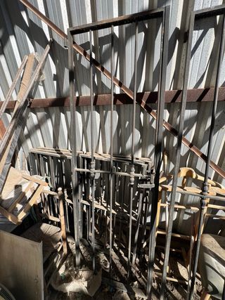 3 rejas ventana abatible + 1 balconera