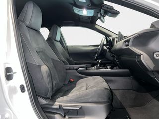 Lexus UX 2.0 250h Premium