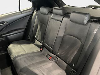 Lexus UX 2.0 250h Premium
