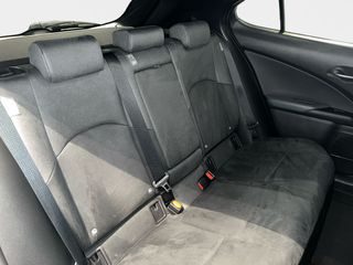 Lexus UX 2.0 250h Premium