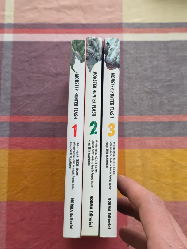 Pack Cómics Monster Hunter Flash Norma Editorial
