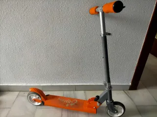 2 Patinetes Naranja Plegables