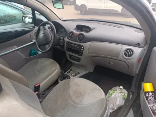 Citroen Pluriel 2004