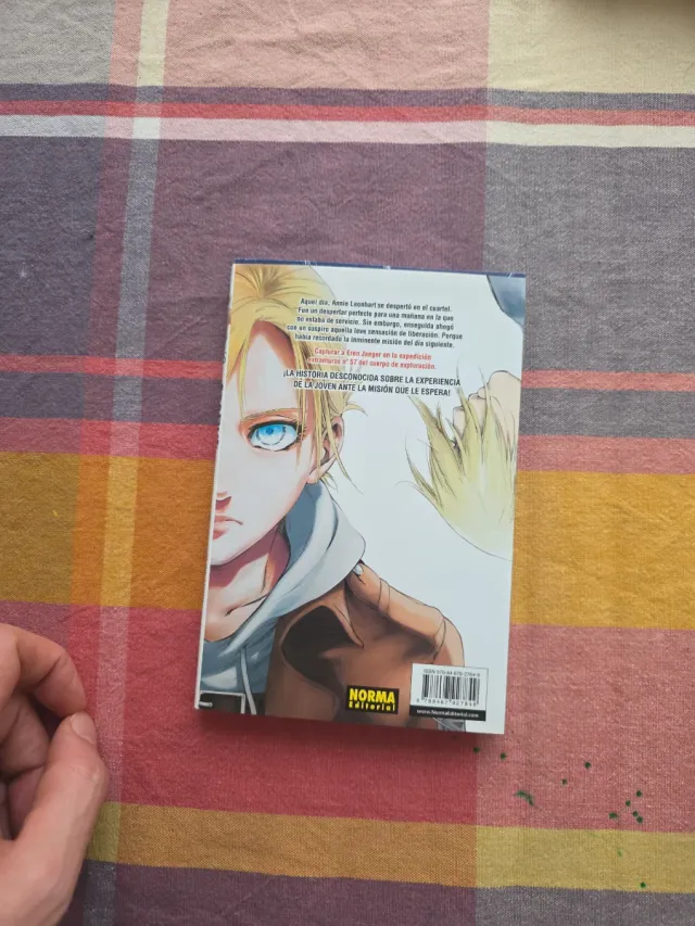 Cómic Ataque a los Titanes: Lost Girls 1