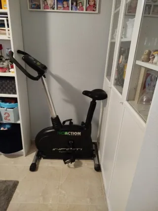 Bicicleta Estática BH Infinito Proaction