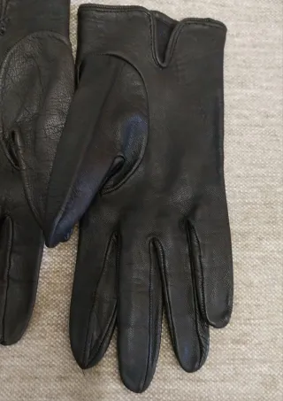 Guantes de mujer negros