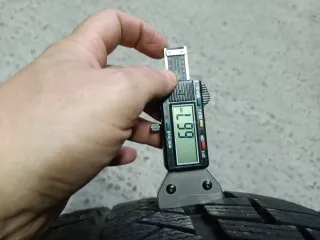 Neumáticos Invierno 265/45R20