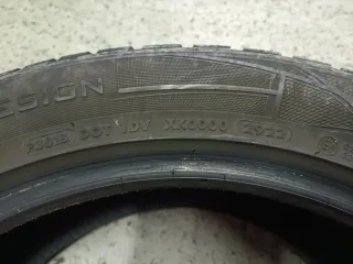 Neumáticos Invierno 265/45R20