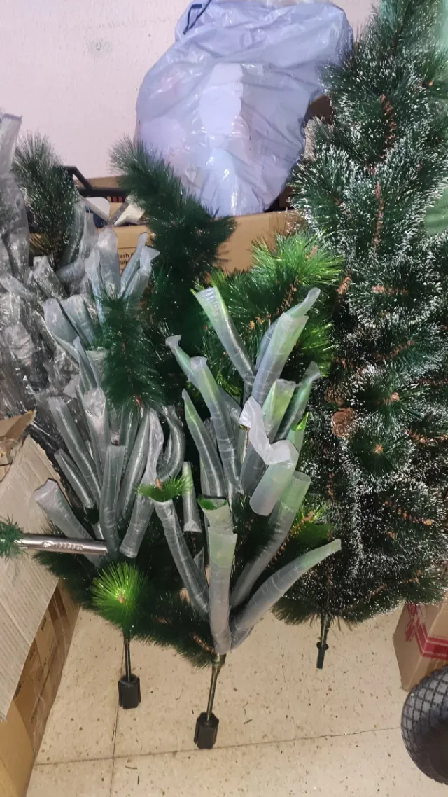 Lote Árboles Navidad Artificiales Verdes