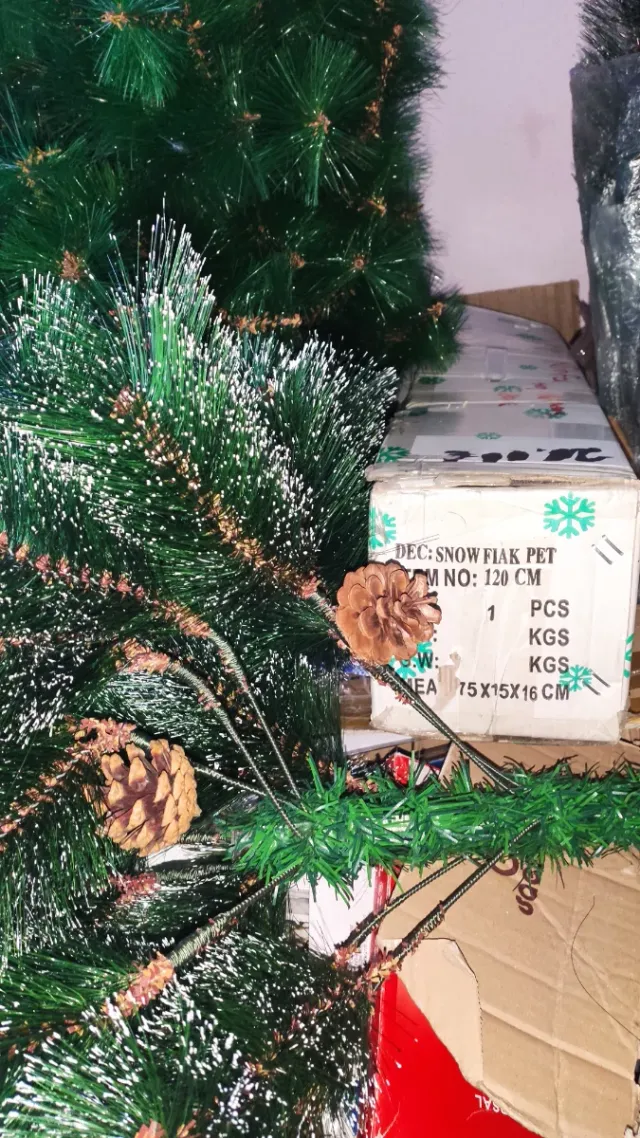 Lote Árboles Navidad Artificiales Verdes