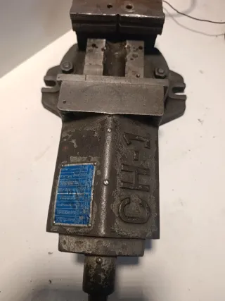 Mordaza de taller CH-1