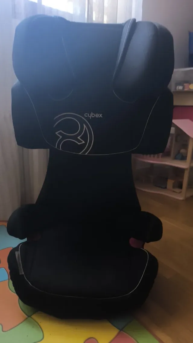 Silla coche Cybex solution X2 fix. Negro. Isofix.