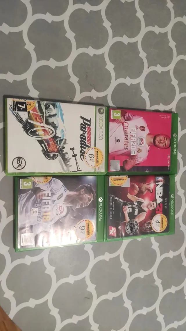 Pack 2 Mandos Xbox One + Base de carga + Juegos