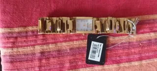 Reloj Time Force Mujer Dorado Vintage