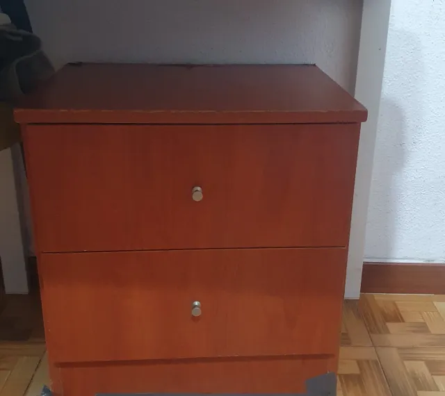 Pack  Mesitas de Noche Madera. Precio de las 2