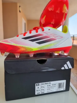 Botas de fútbol Adidas F50 PRO FG Talla 41.5