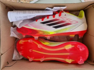 Botas de fútbol Adidas F50 PRO FG Talla 41.5