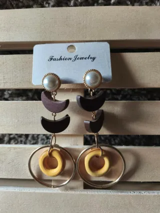 Pendientes largos madera.