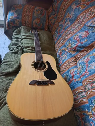 Guitarra Álvarez AD60 como nueva