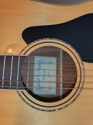 Guitarra Álvarez AD60 como nueva