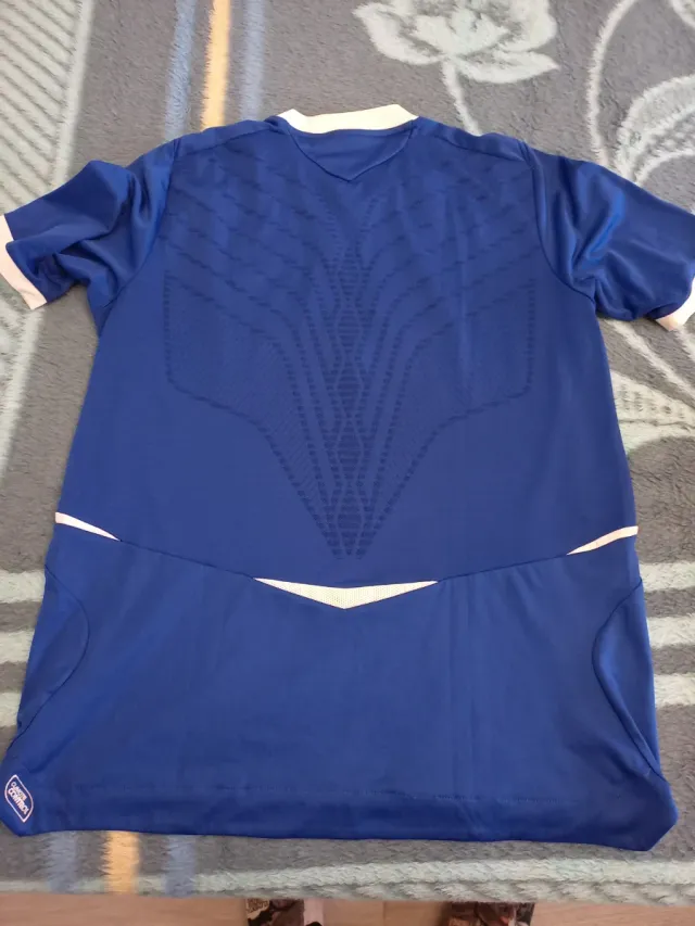 Maglietta da calcio blu Umbro...