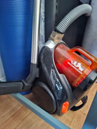 Aspiradora Rowenta Compact Cyclonic sin bolsa