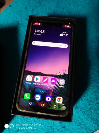 LG G8 S ThinQ Negro