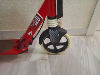 Patinete Oxelo MID 9 Rojo