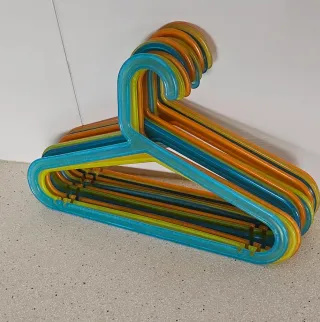 12 Perchas Ikea Niñ@ Plástico Multicolor