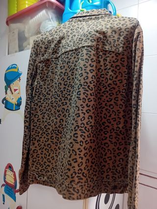 Chaqueta vakera animal print pull