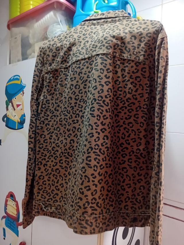Chaqueta vakera animal print pull