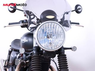 TRIUMPH STREET TWIN